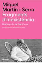 Fragments d'inexistència: una biografia de Tom Sharpe