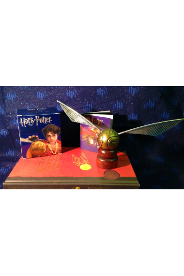 Harry Potter Golden Snitch Sticker Book and Mini Kit