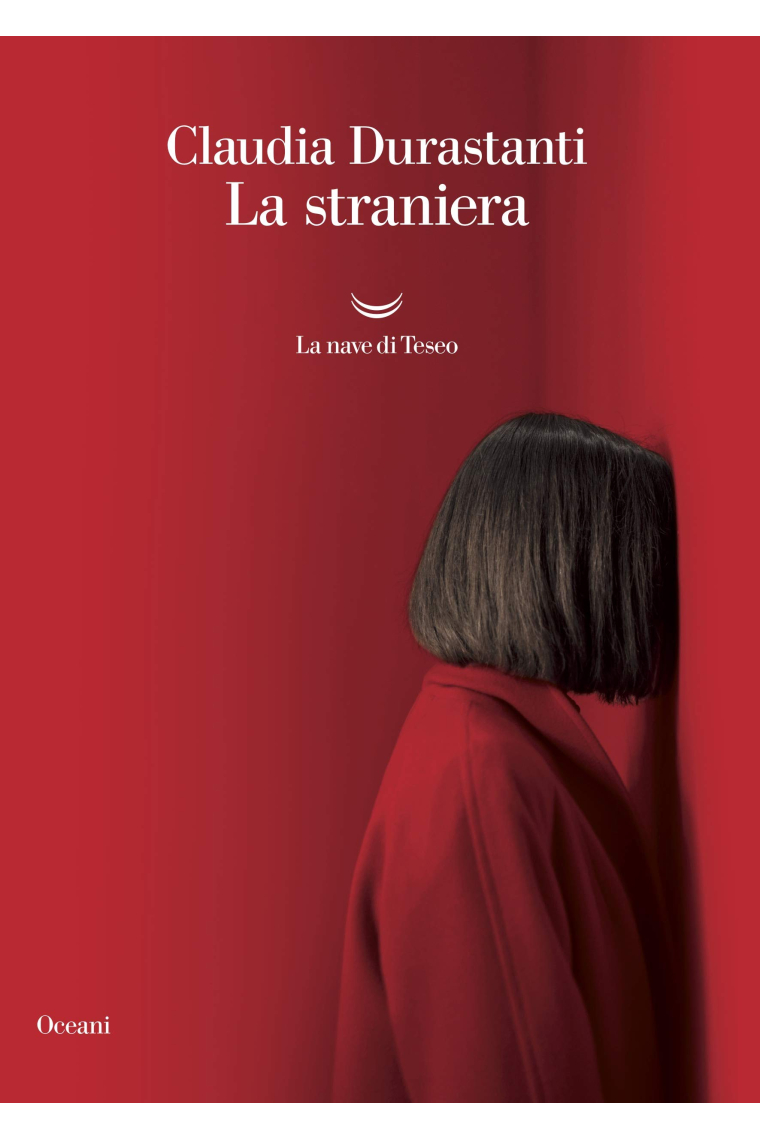 La straniera