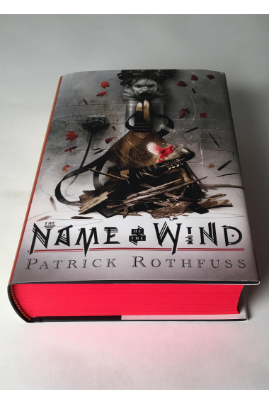 The Name of the Wind (10th Anniversary Deluxe and Illustrated Edition)