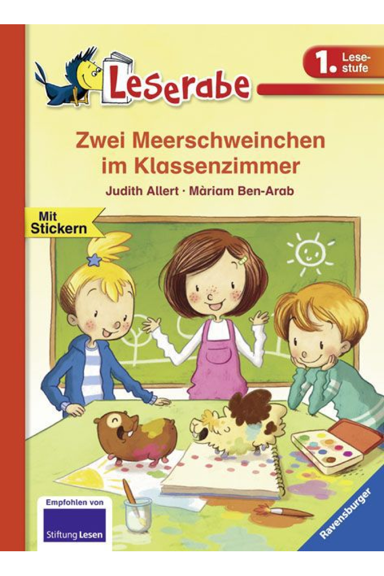 Zwei Meerschweinchen im Klassenzimmer