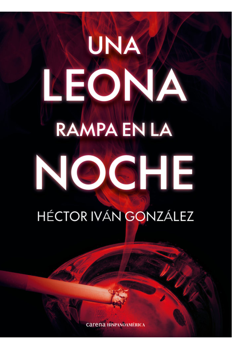 UNA LEONA RAMPA EN LA NOCHE