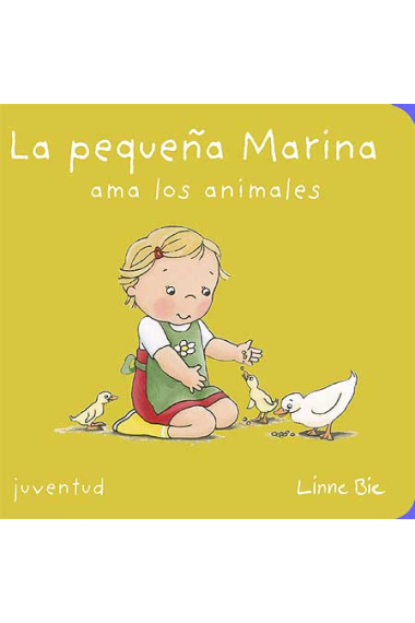 La pequeña Marina ama a los animales