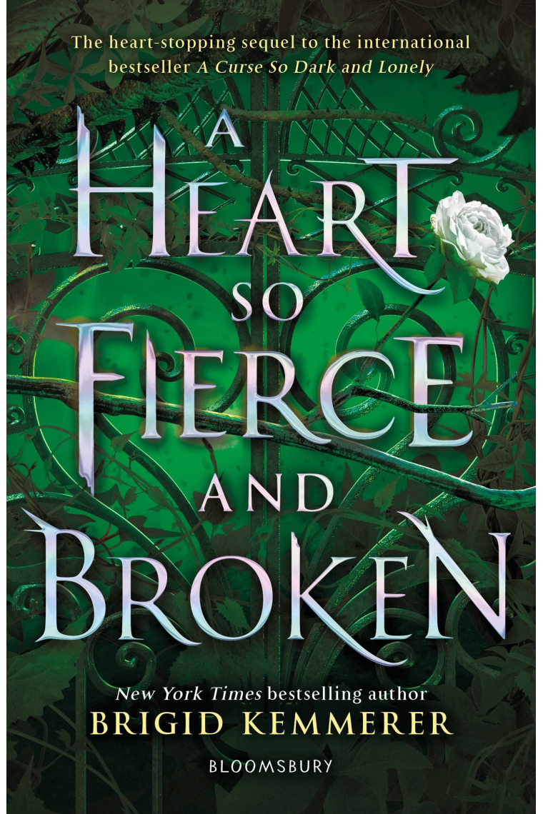 A Heart So Fierce And Broken (The Cursebreaker Series 2)