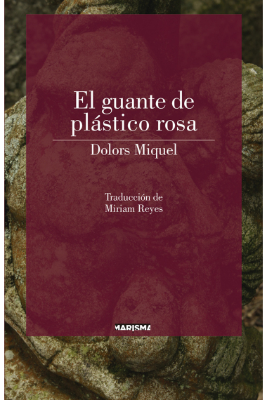 El guante de plastico rosa