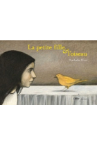 La petite fille et l'oiseau