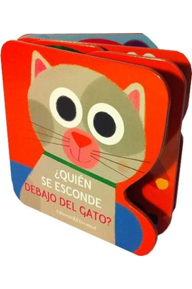 ¿Quién se esconde debajo del gato?