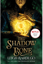 Shadow and Bone (Book 1)