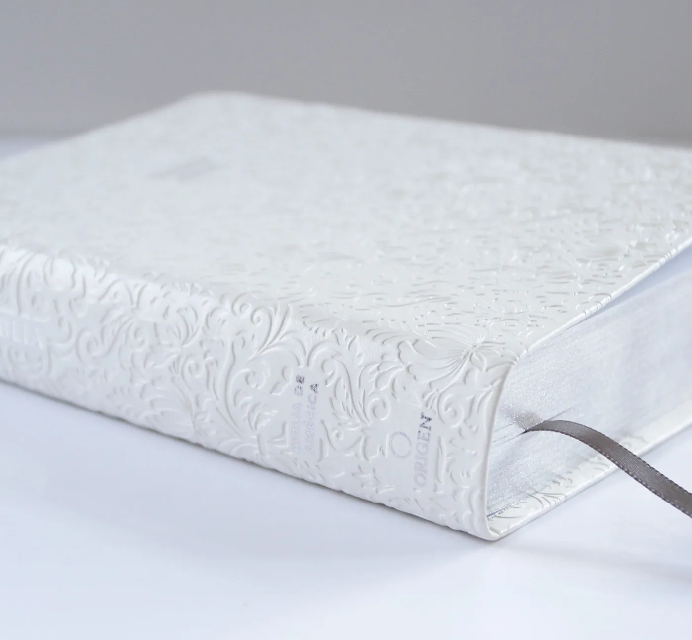 La Biblia Católica en español. Boda, bautizo, primera comunión