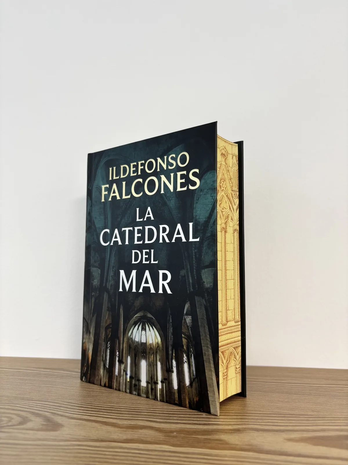 La catedral del mar (edición especial limitada con cantos tintados)