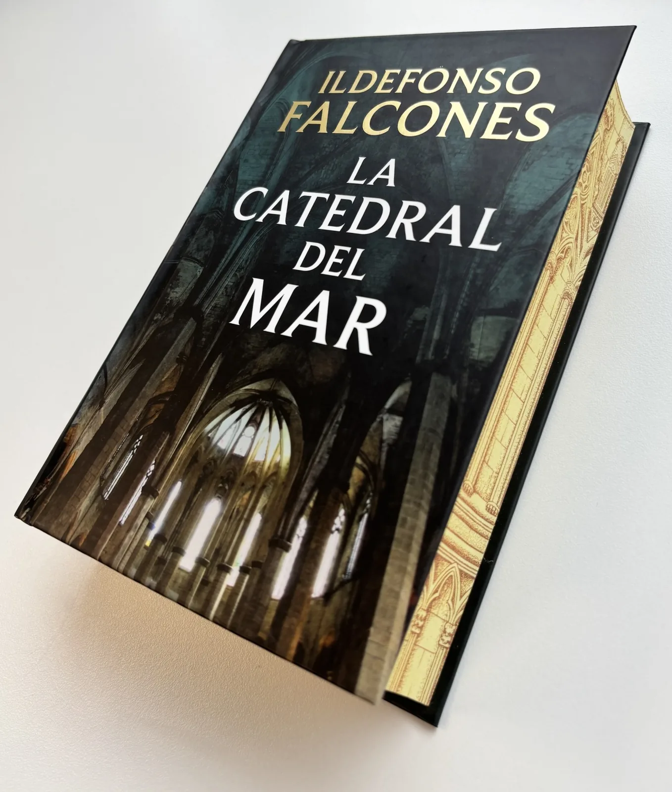 La catedral del mar (edición especial limitada con cantos tintados)