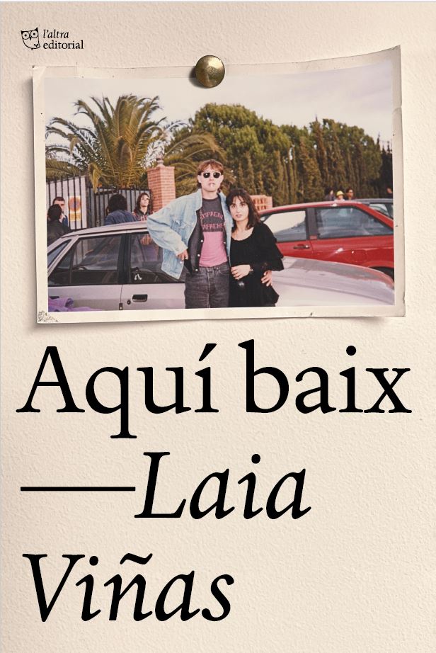 Aquí baix