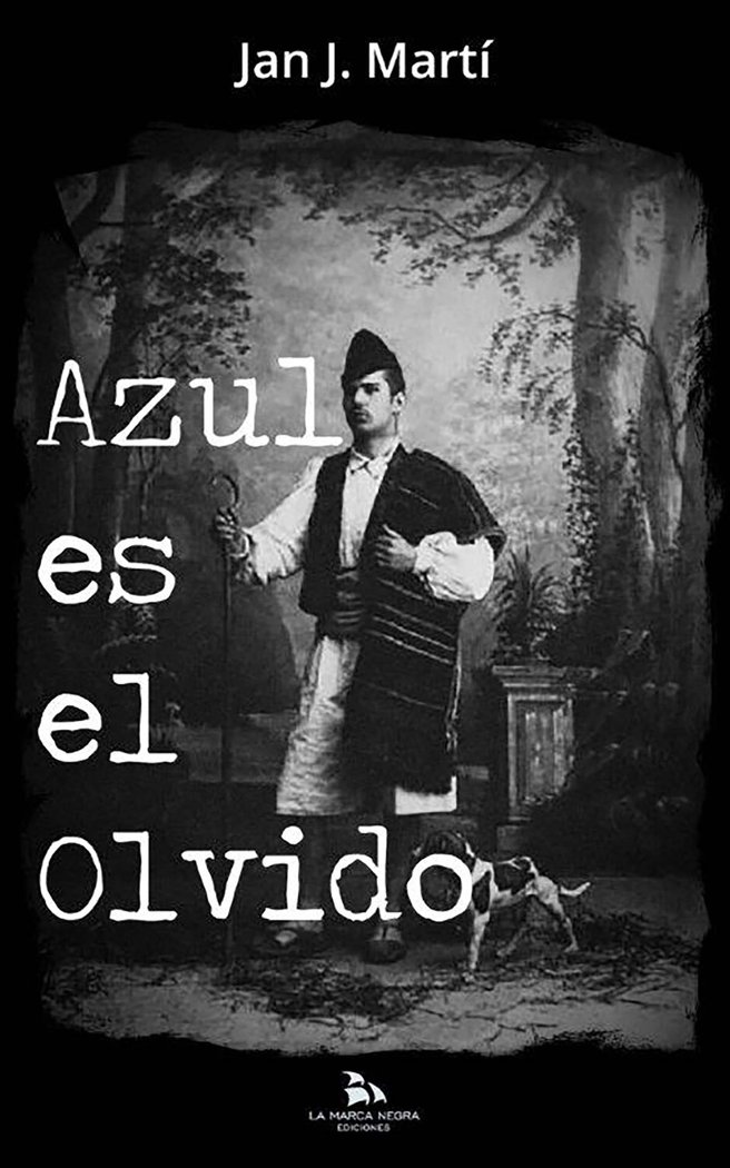 Azul es el olvido