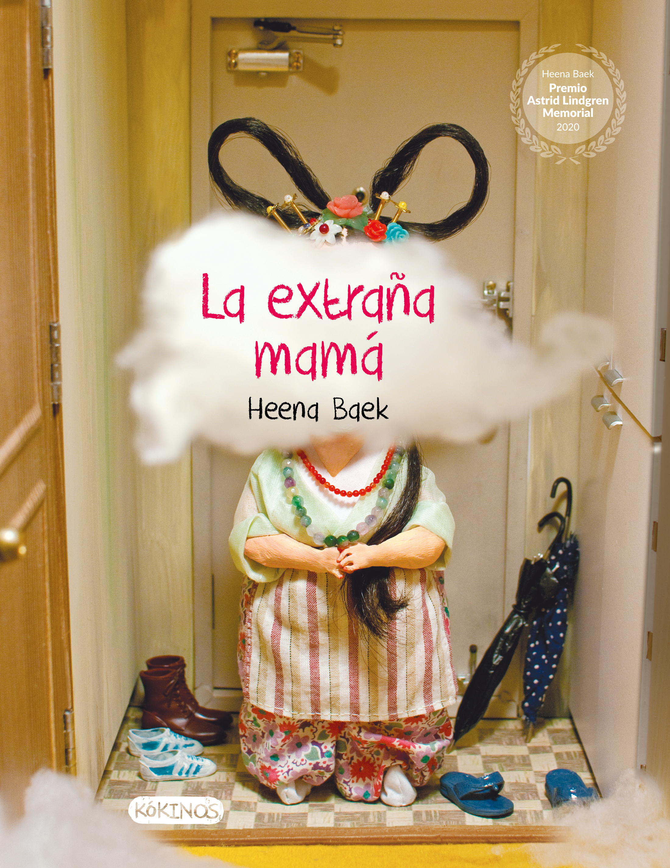 La extraña mamá